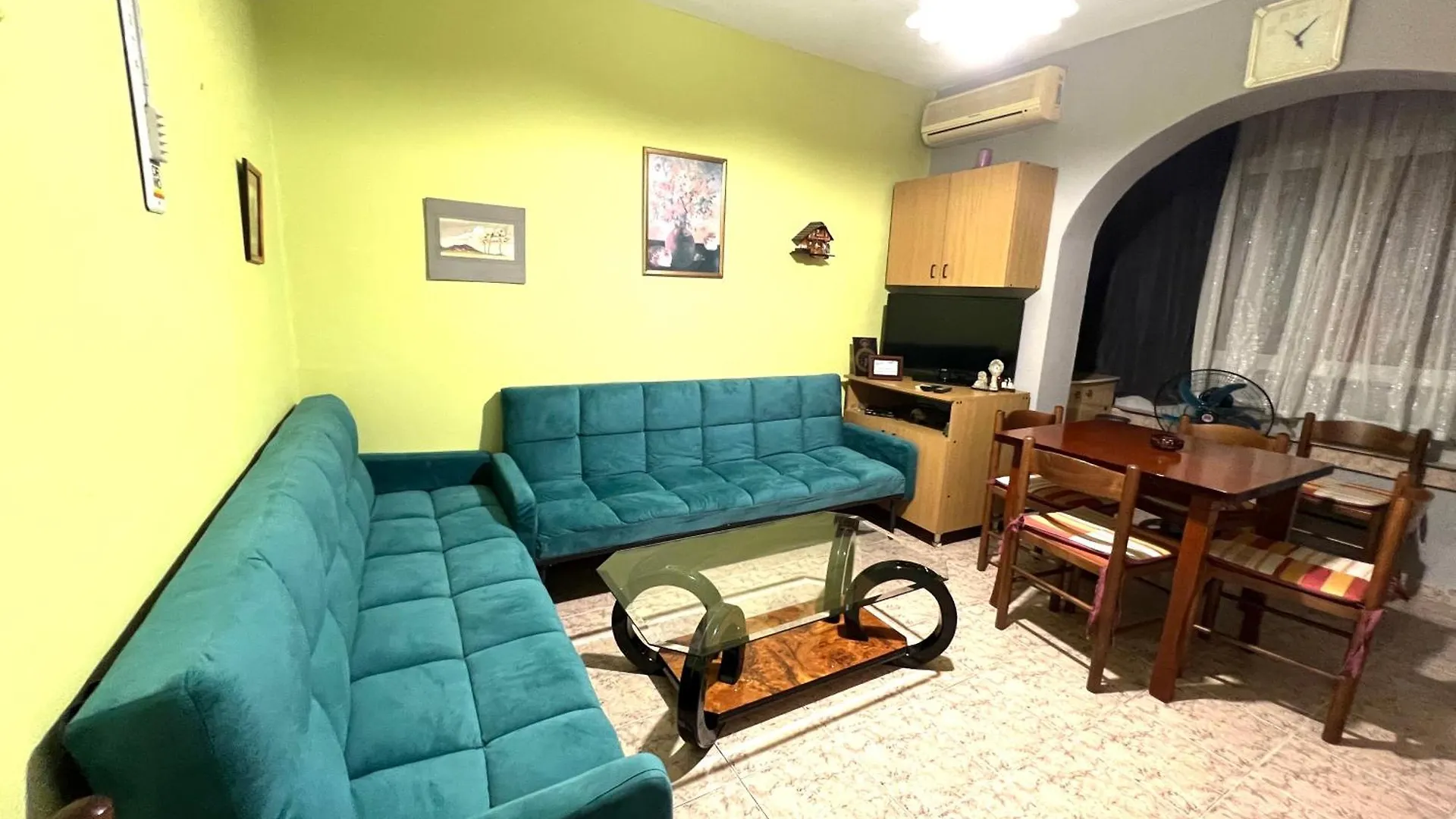 Downtown Retreat 
